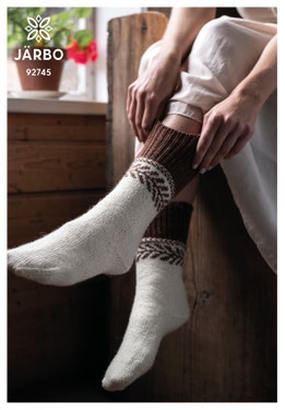 Säter - sokk med mønsterbord og latvisk flette
